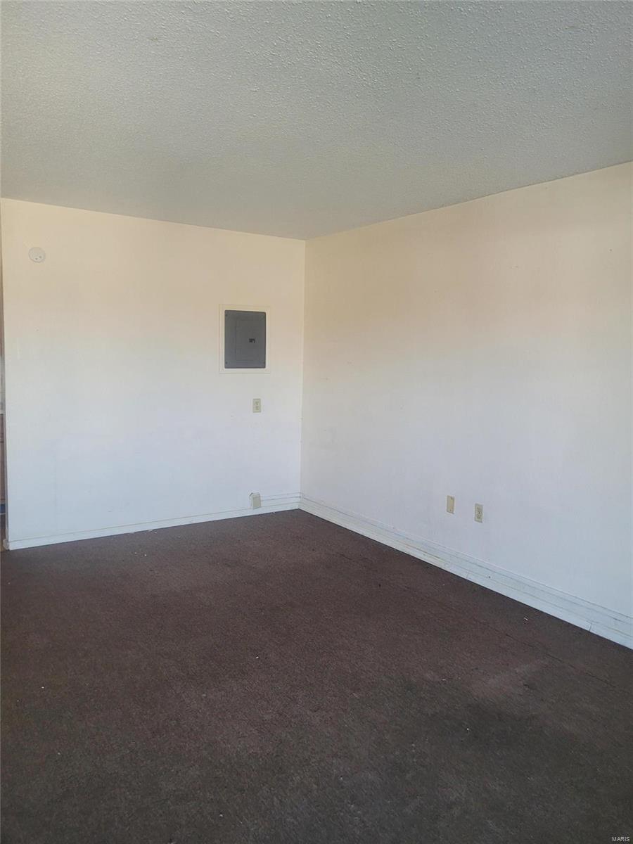 West End Place 2nd Add - Residential Income