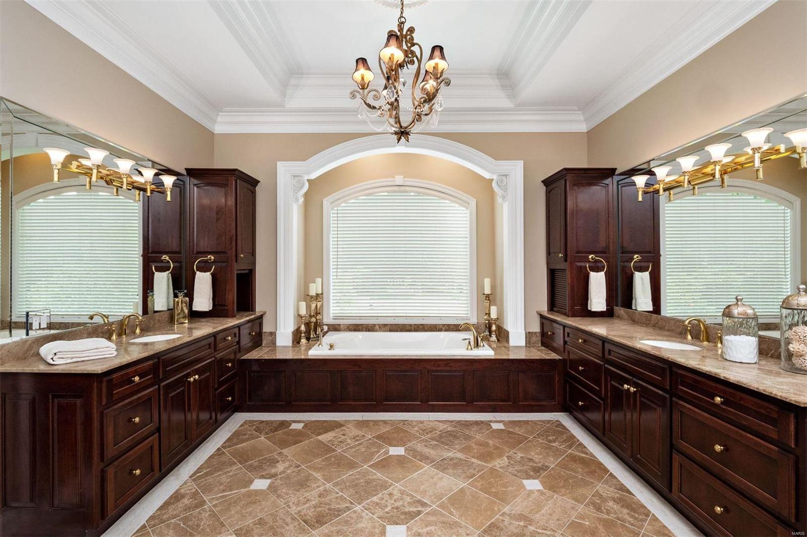 Overbrook Estates Lt 8 Resub - Residential