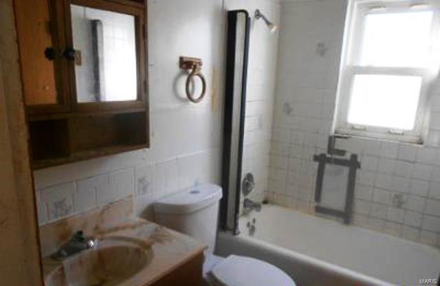 New Town Of St Ferdinand - Residential