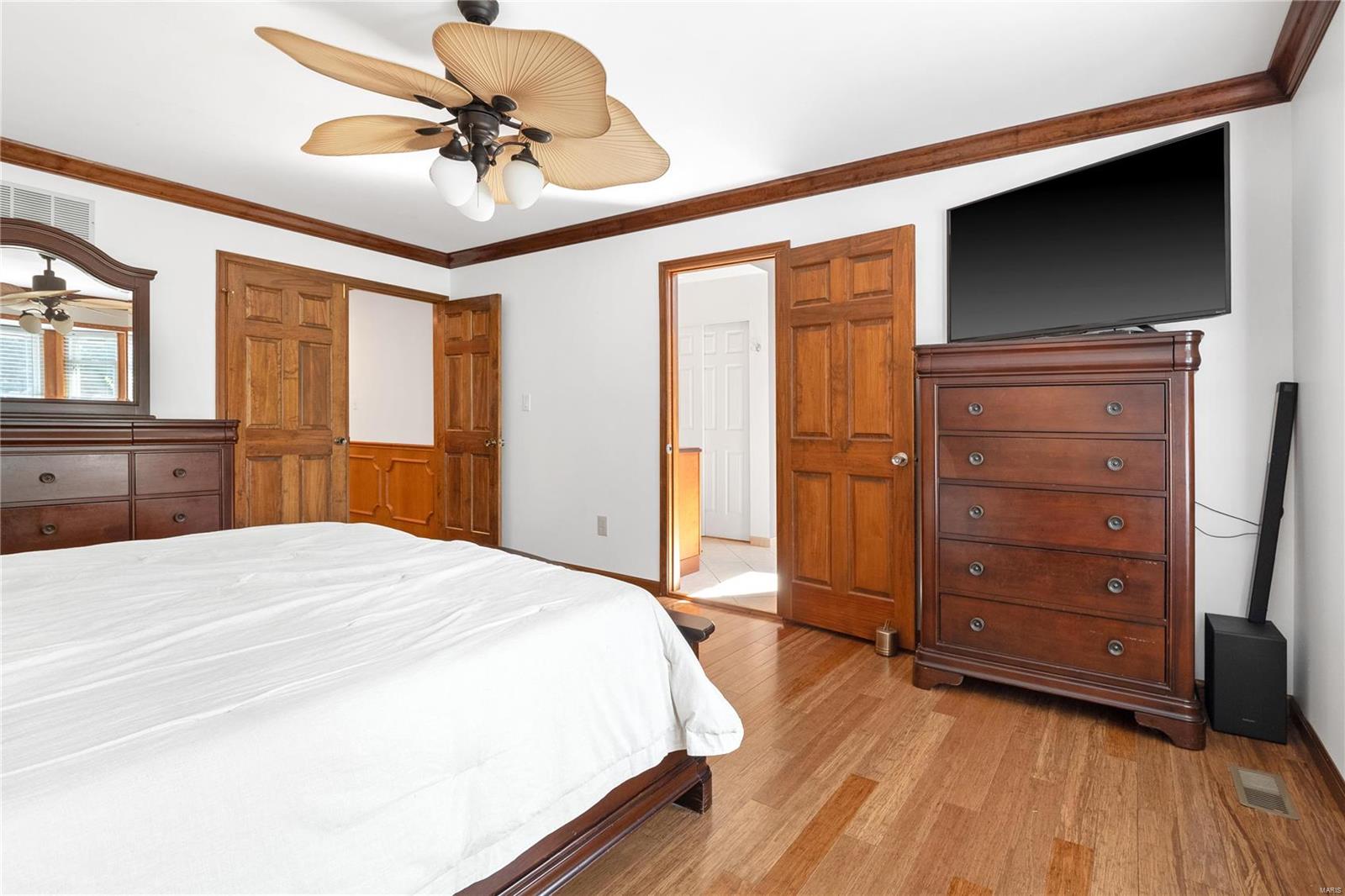 Heritage #23 - Residential