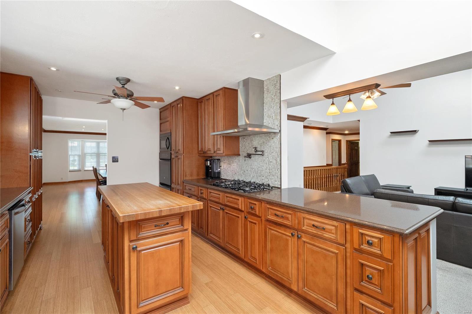 Heritage #23 - Residential