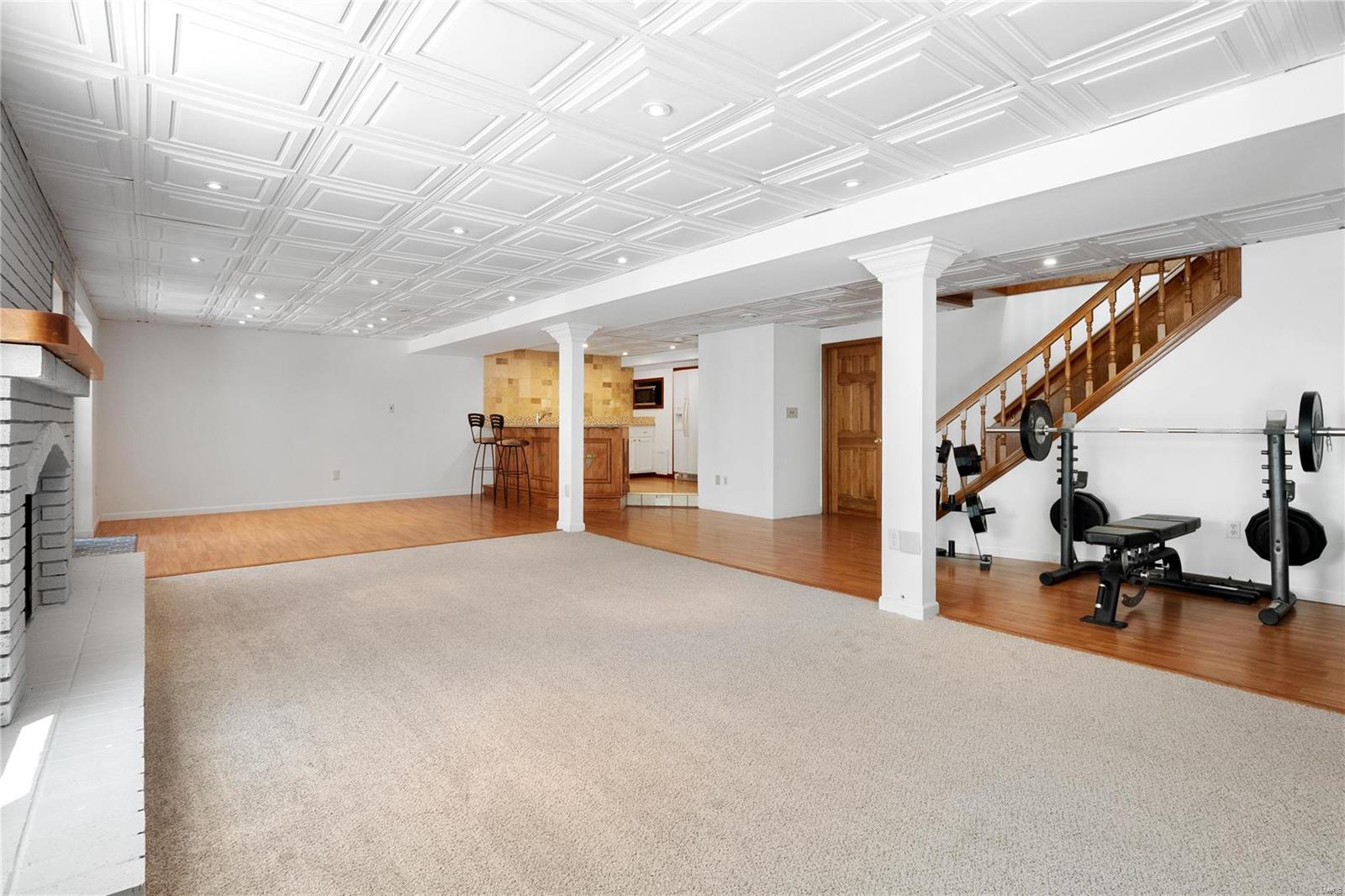 Heritage #23 - Residential