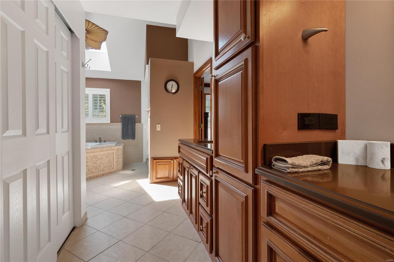 Heritage #23 - Residential