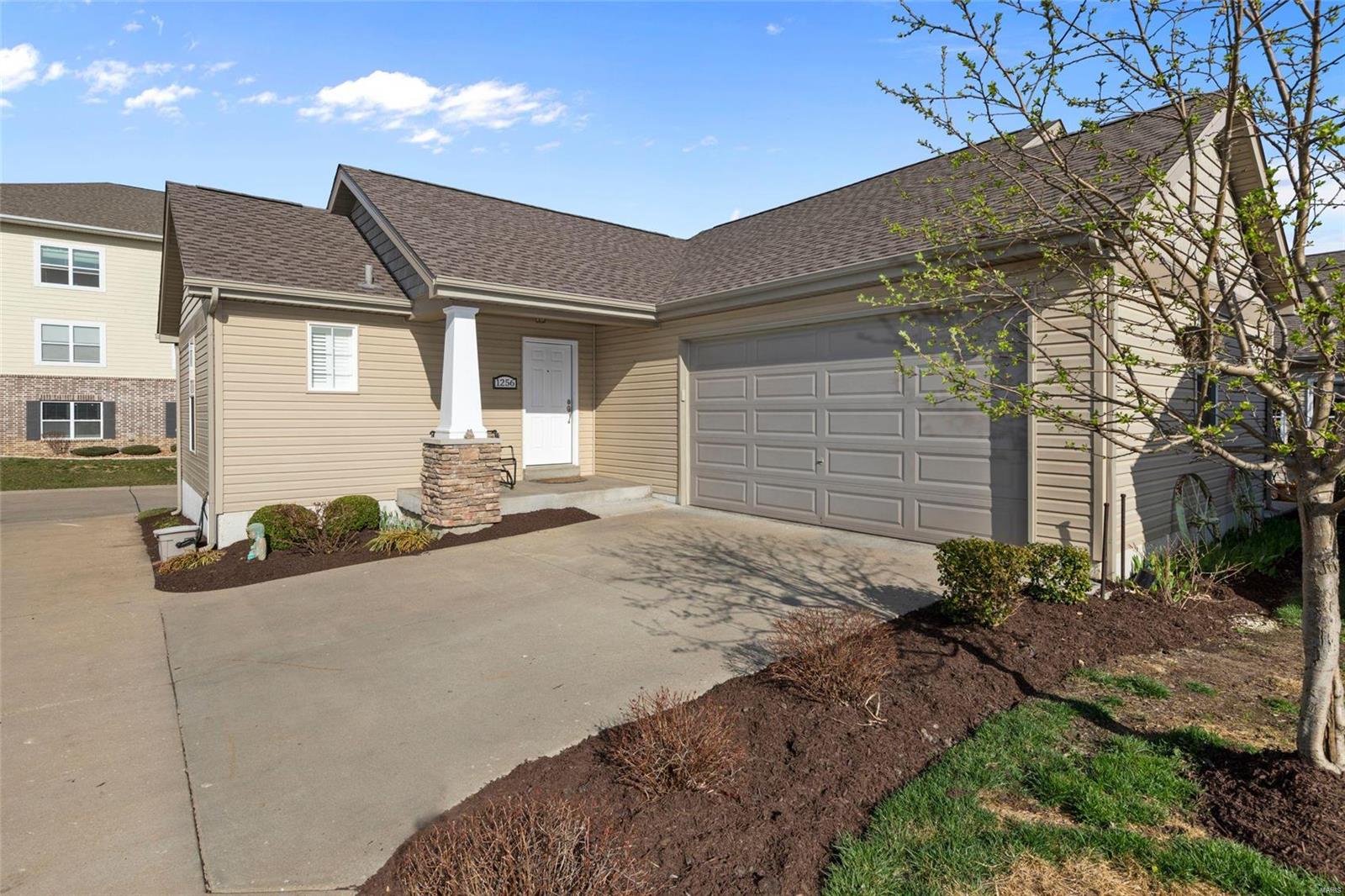 Courtyards at Harmony Ridge - Residential