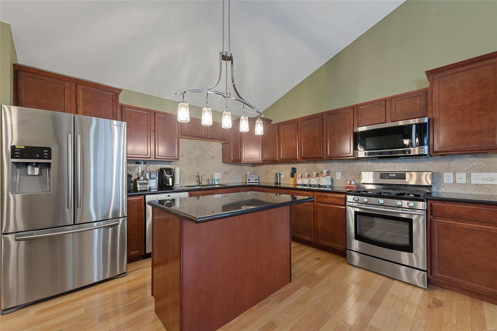 Courtyards at Harmony Ridge - Residential