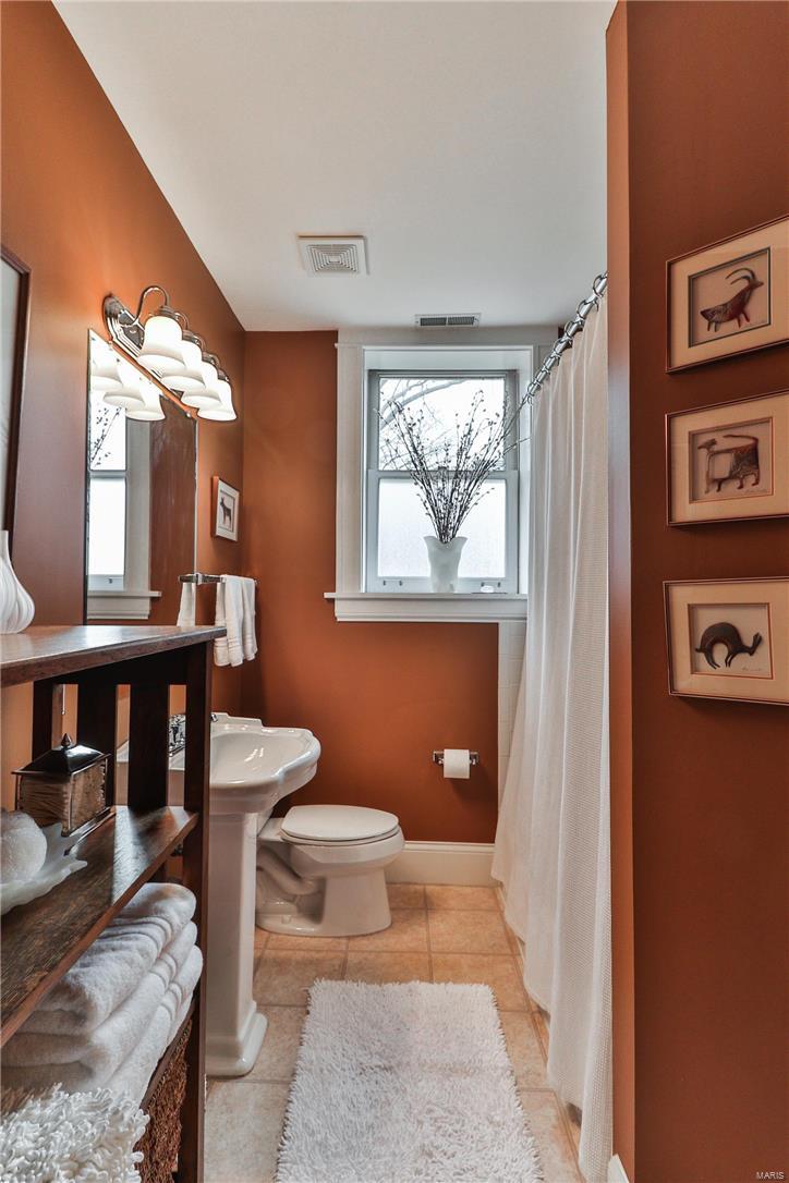 Waverly Condo - Residential