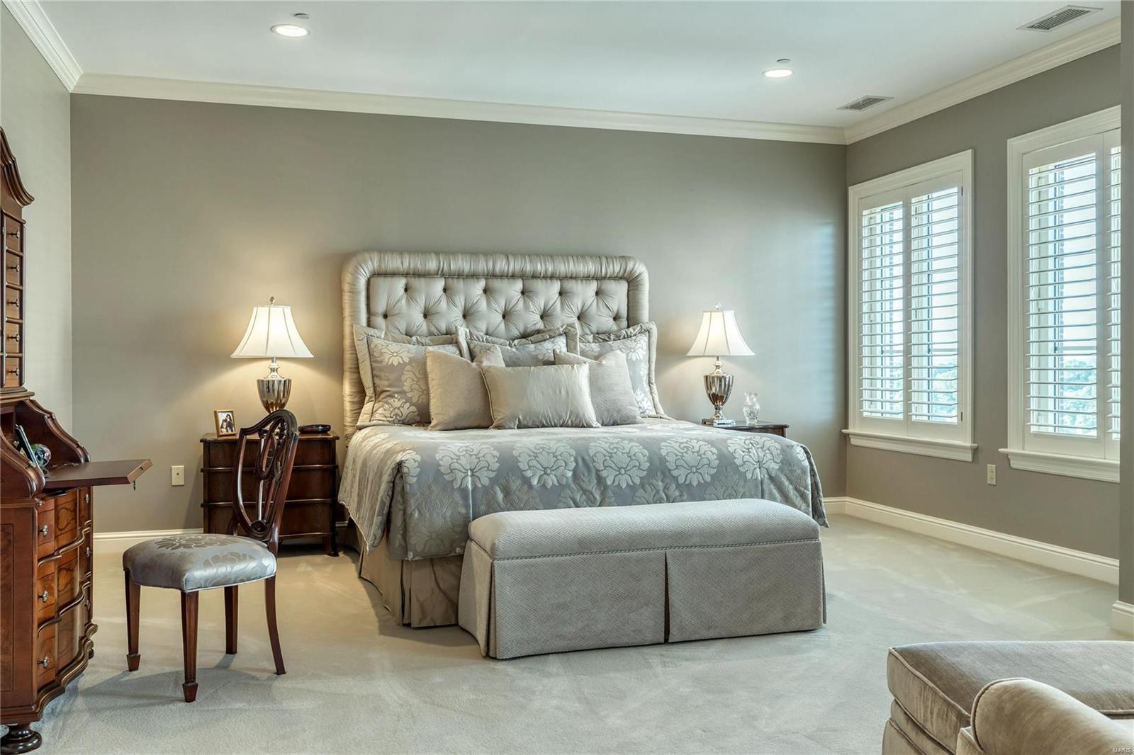 Plaza In Clayton A Condo The - Residential