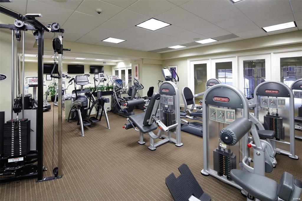 Plaza In Clayton A Condo The - Residential