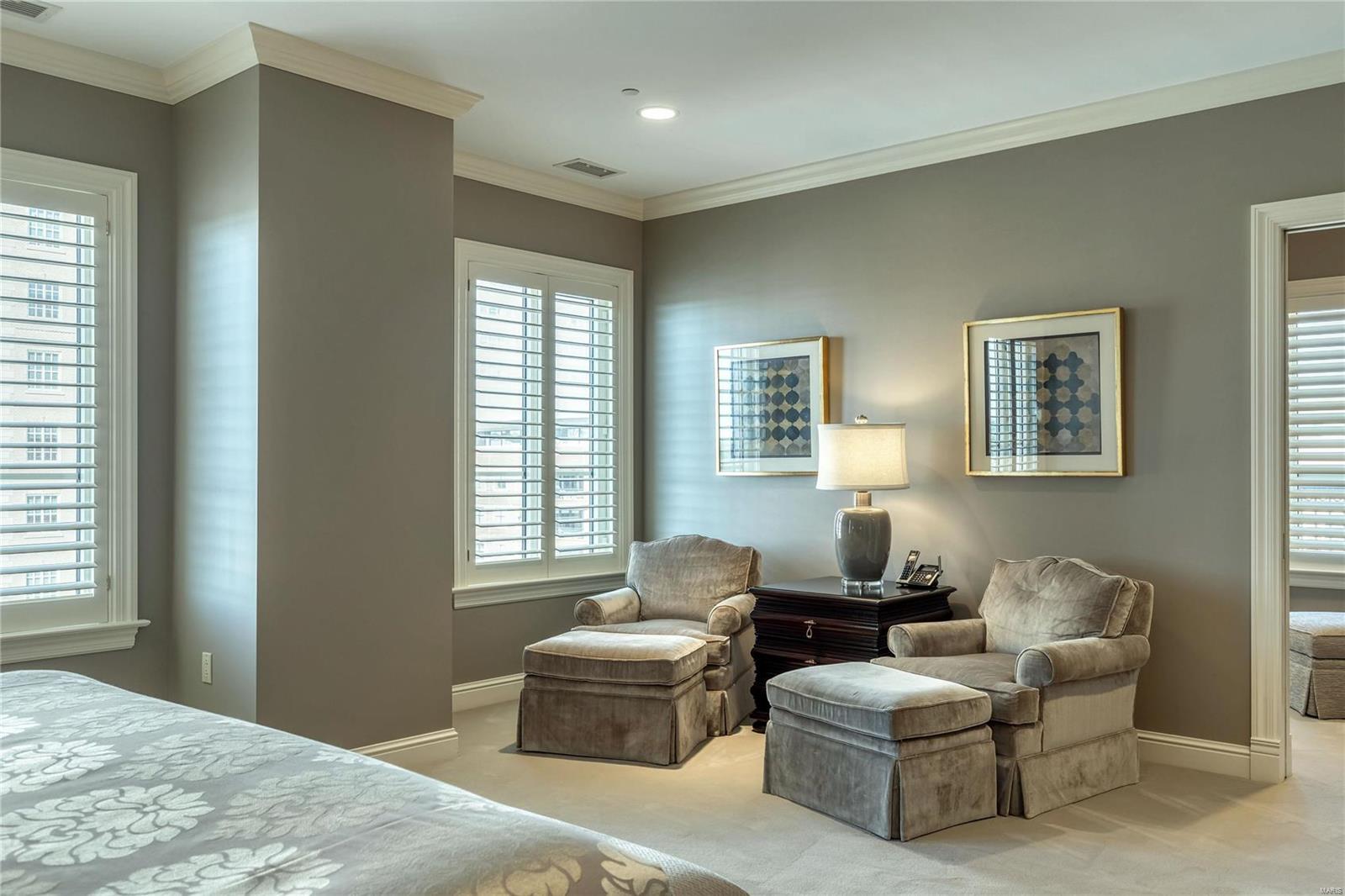 Plaza In Clayton A Condo The - Residential