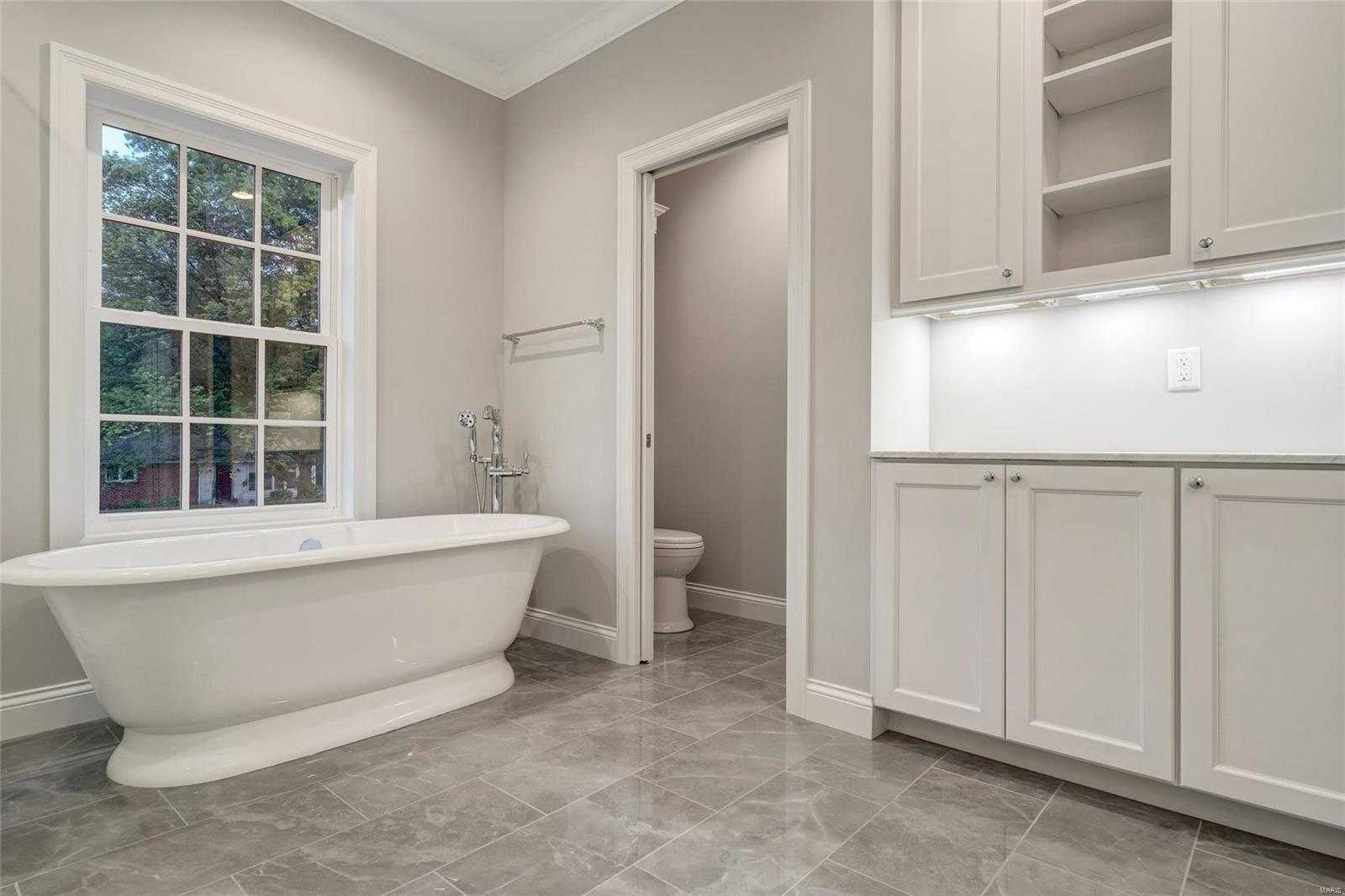 Fieldcrest - Residential