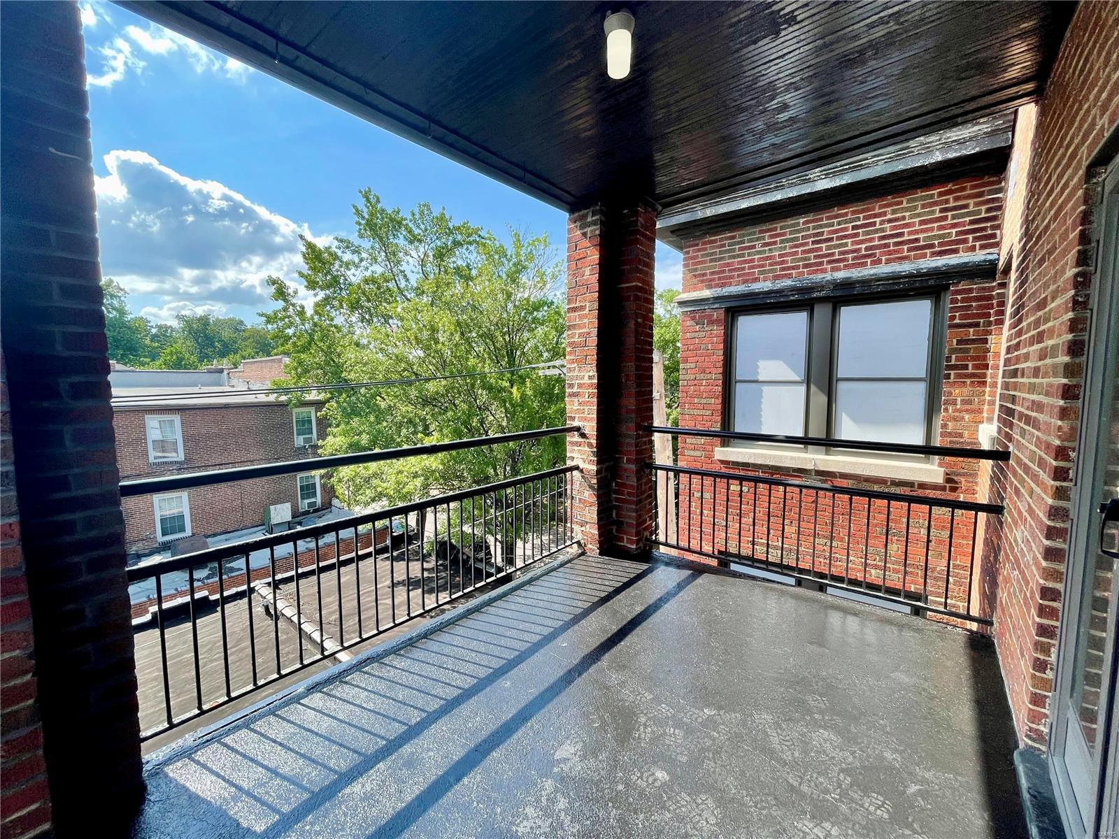 Demun Park - Residential Income