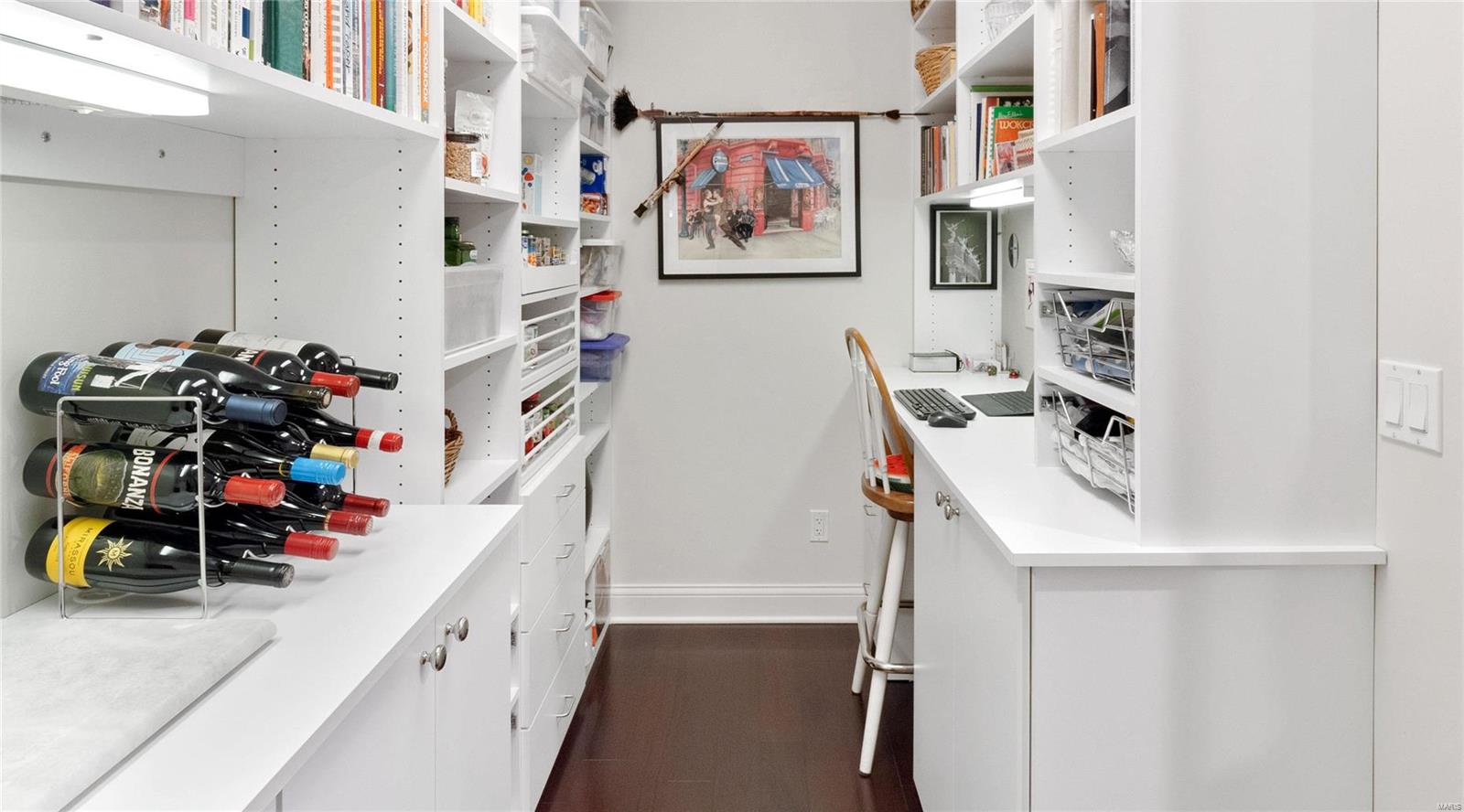 Crescent Condo - Residential