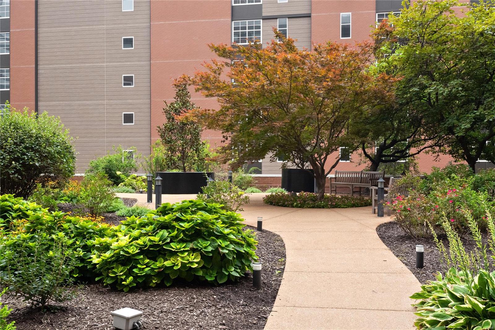 Crescent Condo - Residential