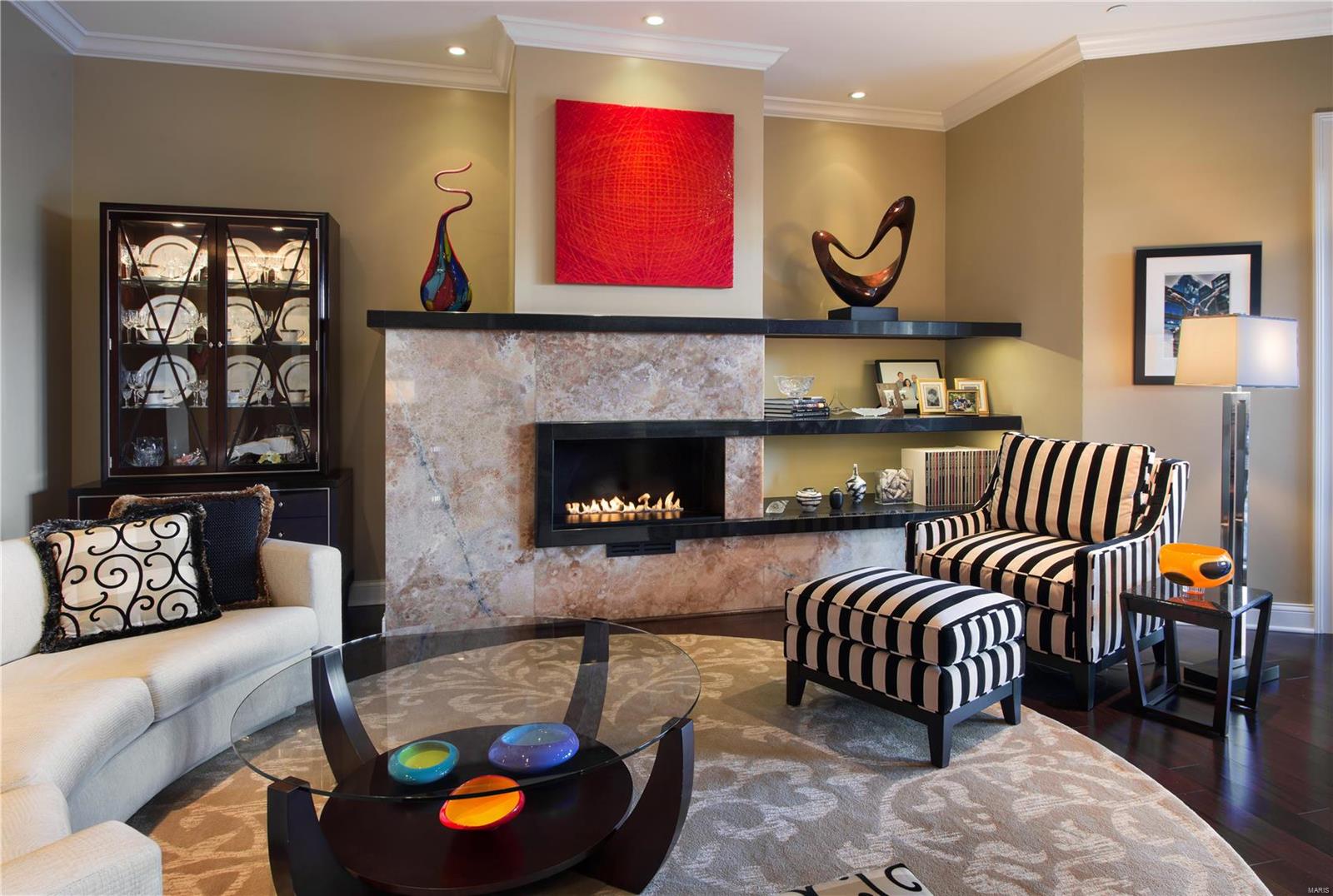 Crescent Condo - Residential