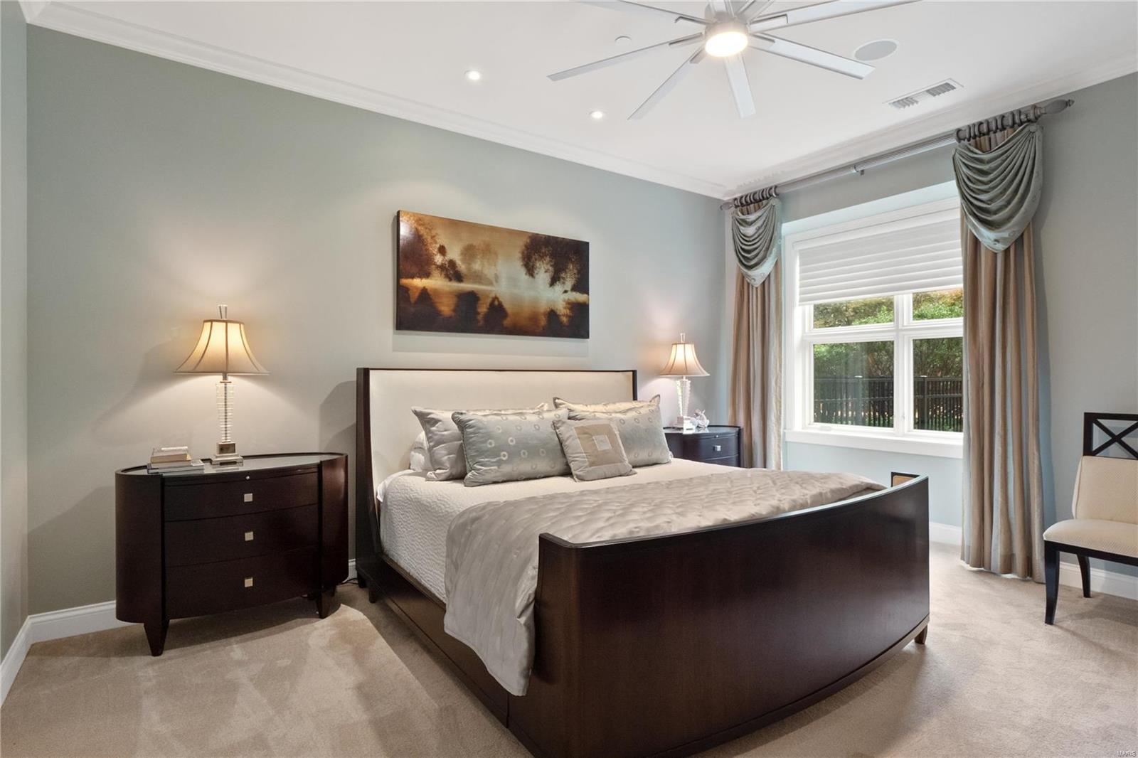 Crescent Condo - Residential