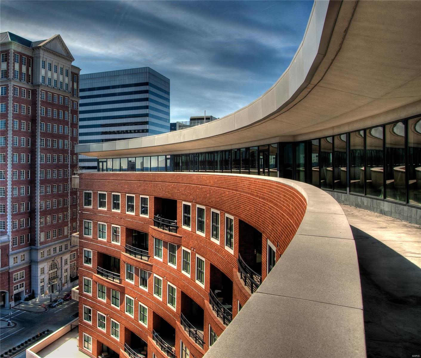 Crescent Condo - Residential