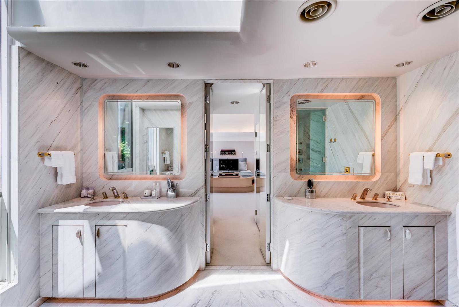 Hugo Essen Farm Sub Of Pt Lts 11 & 12 - Residential