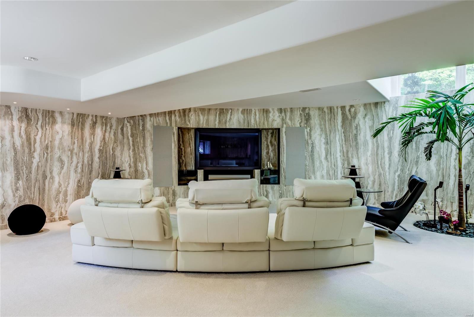 Hugo Essen Farm Sub Of Pt Lts 11 & 12 - Residential