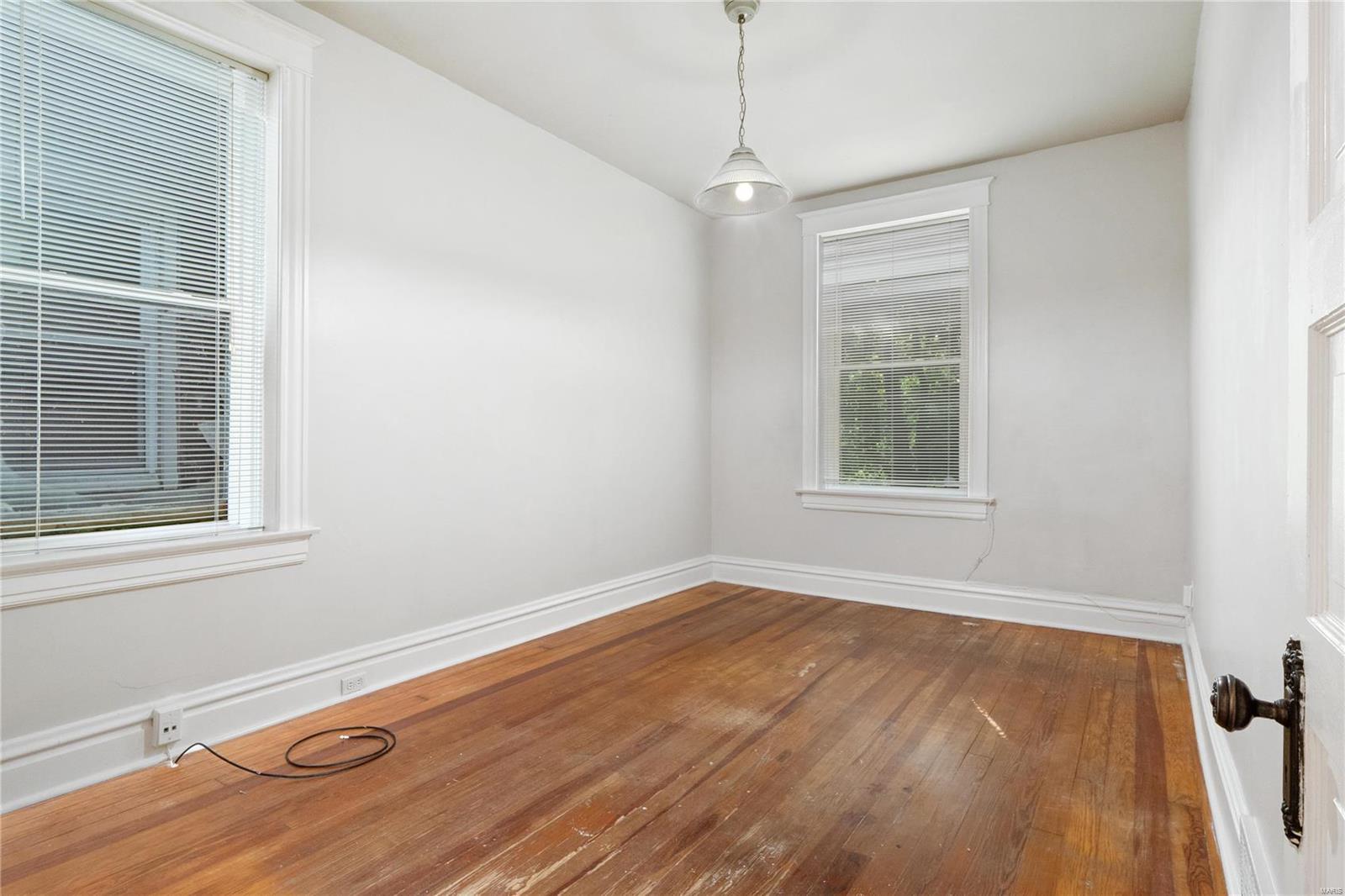 St Louis Commons Add - Residential