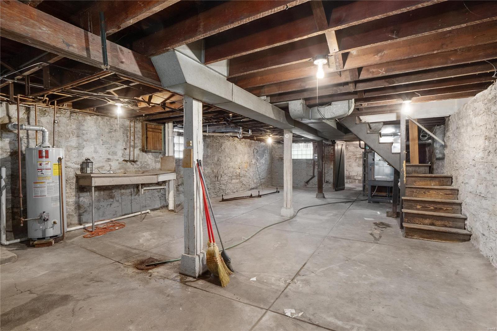 St Louis Commons Add - Residential