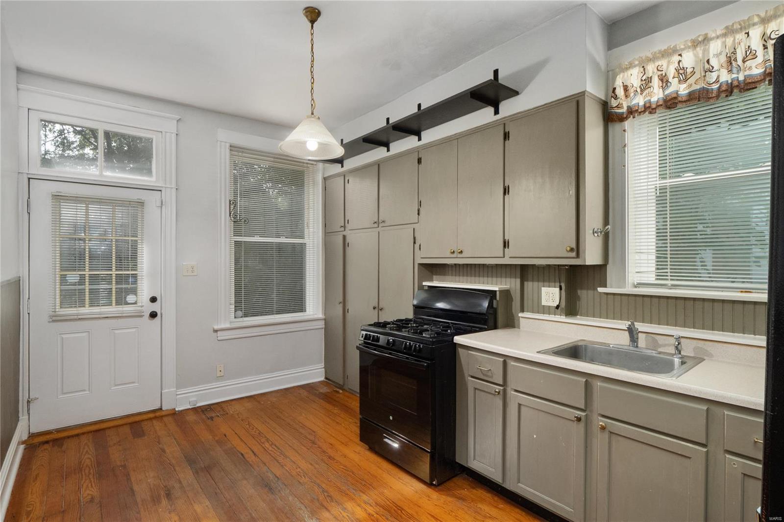 St Louis Commons Add - Residential