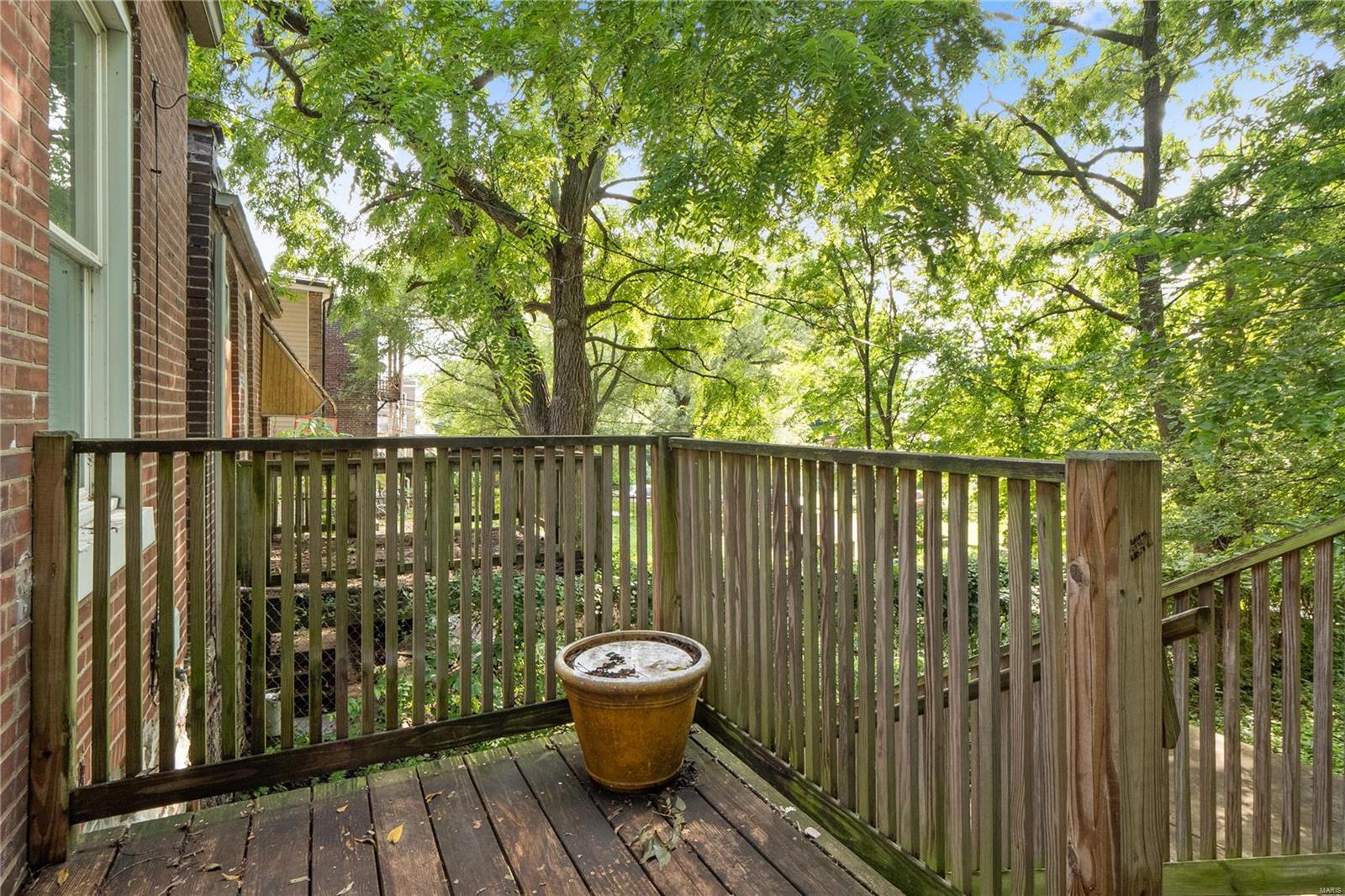 St Louis Commons Add - Residential