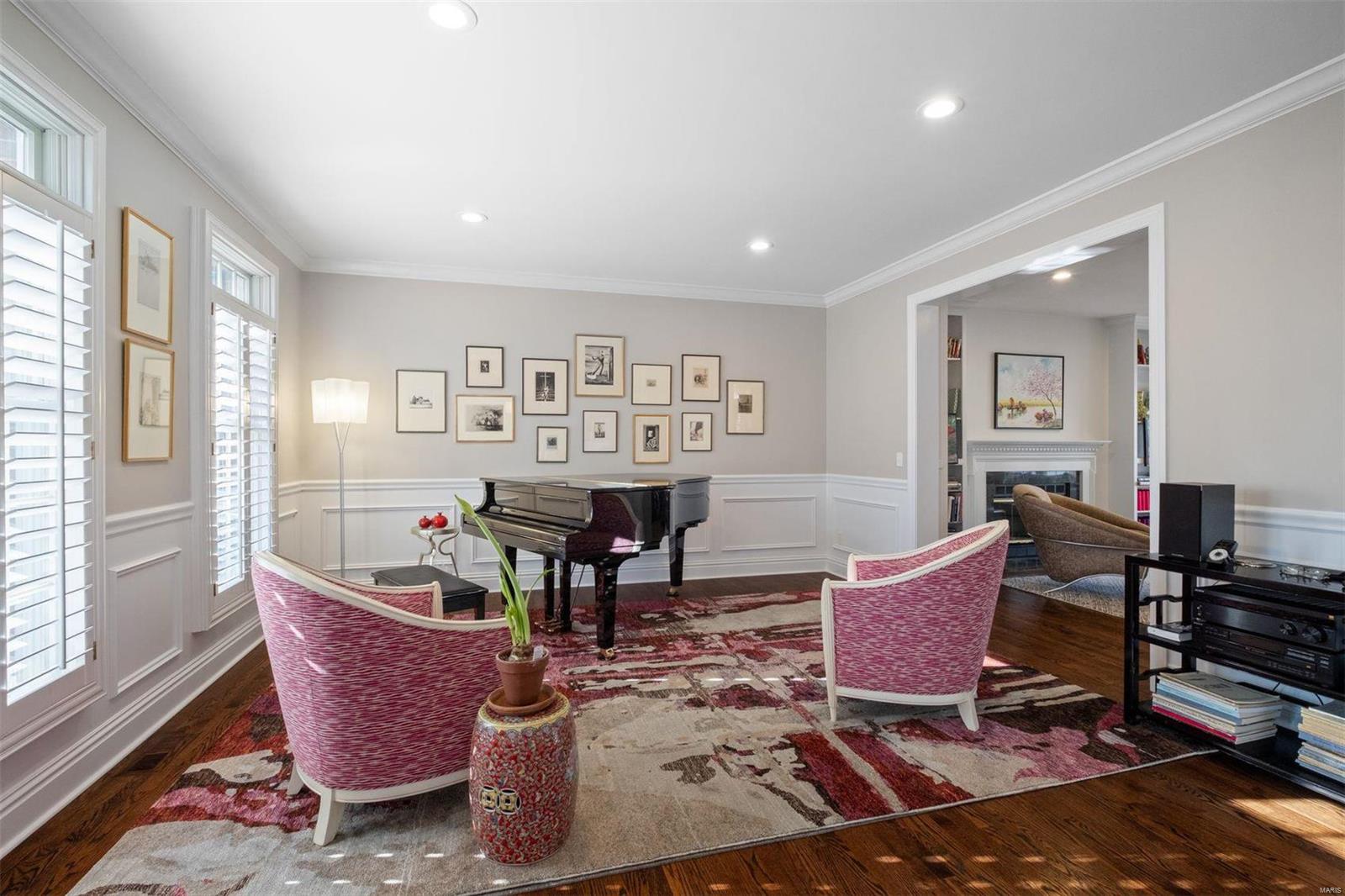 Chaminade Park - Residential