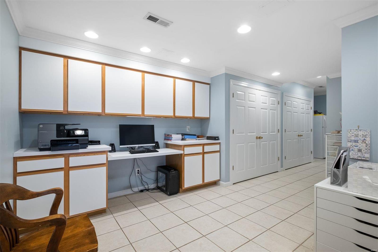 Chaminade Park - Residential