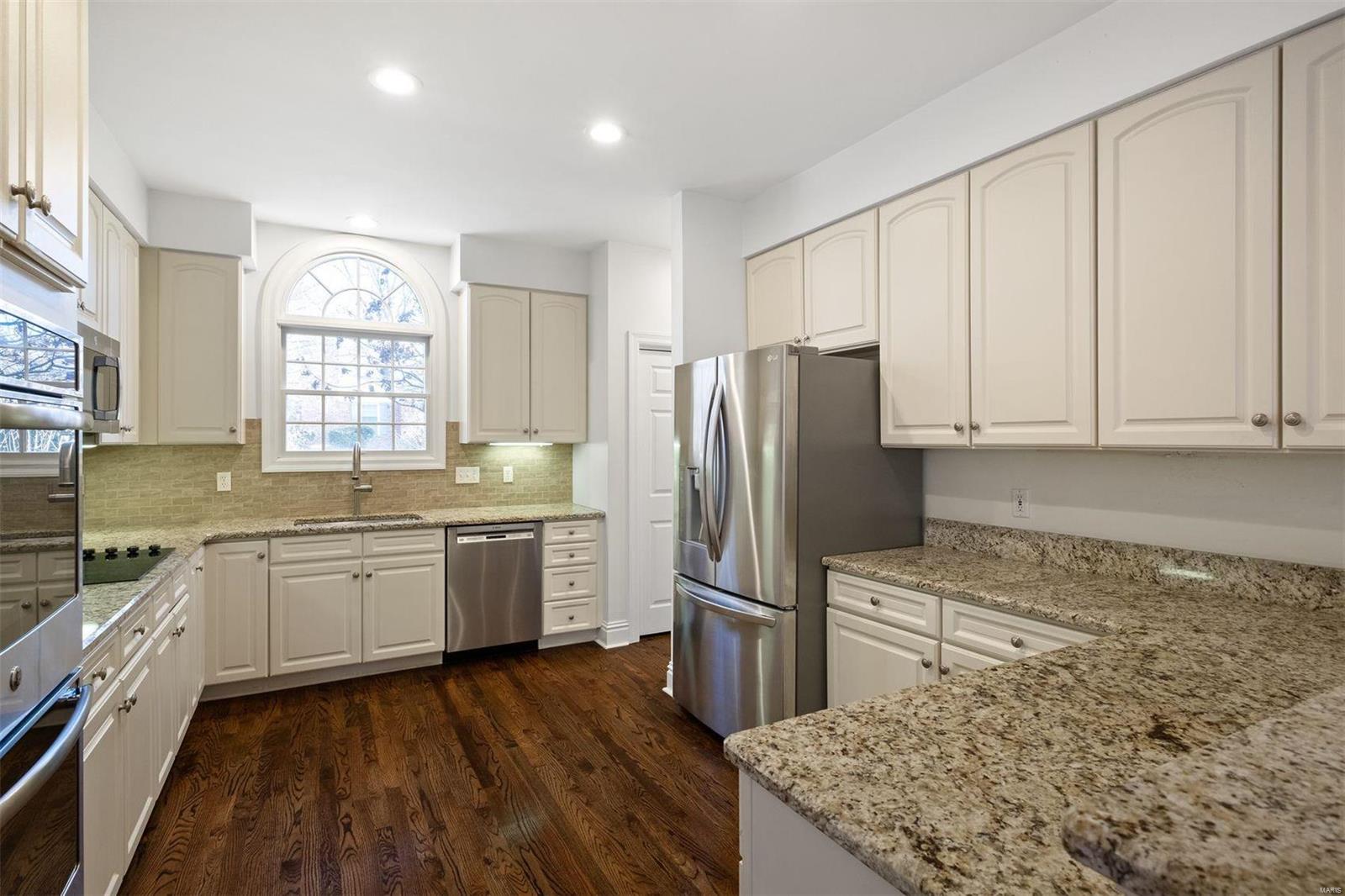 Chaminade Park - Residential