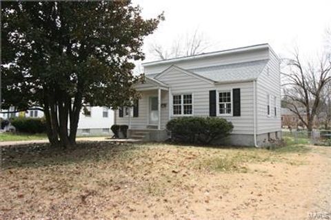 1205 Saint Matthew Drive Florissant MO 63031