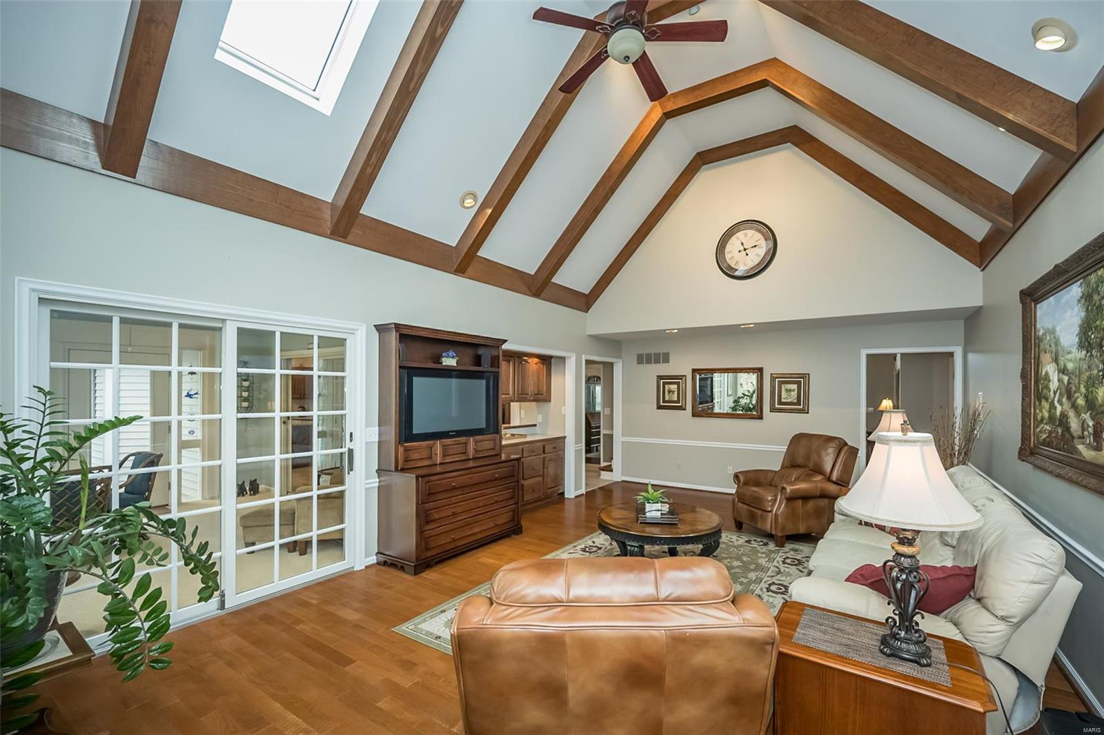 Wilson Manor - Residential