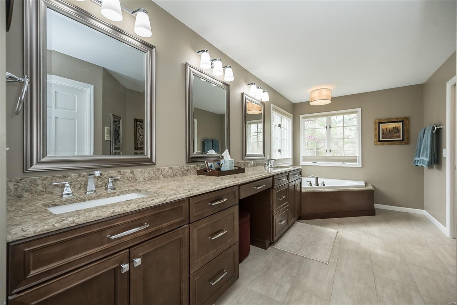 Wilson Manor - Residential