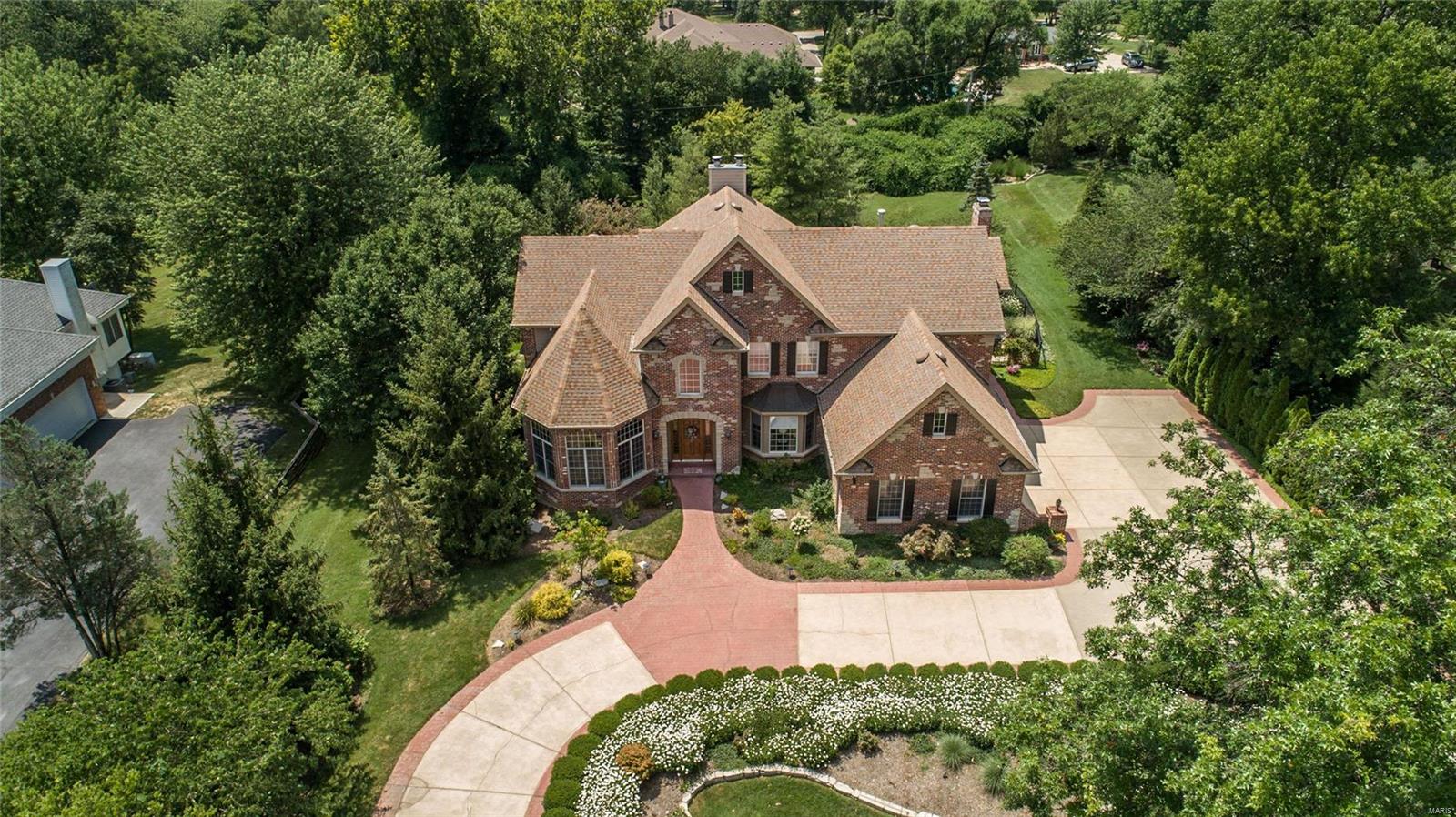 Ladue Meadows - Residential