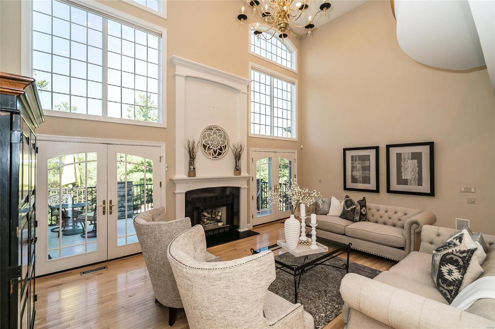 Ladue Meadows - Residential