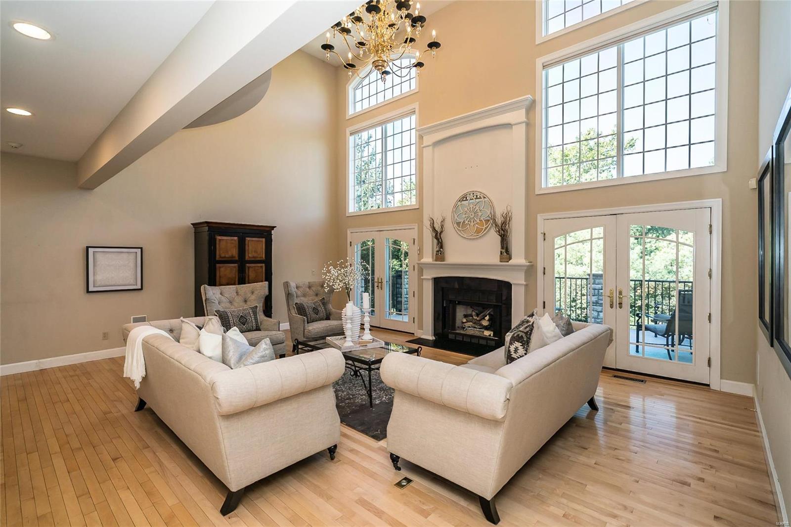 Ladue Meadows - Residential