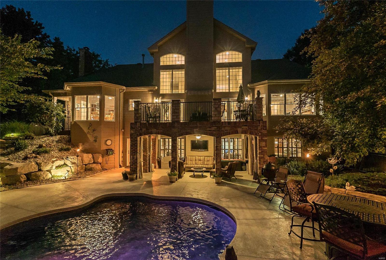 Ladue Meadows - Residential