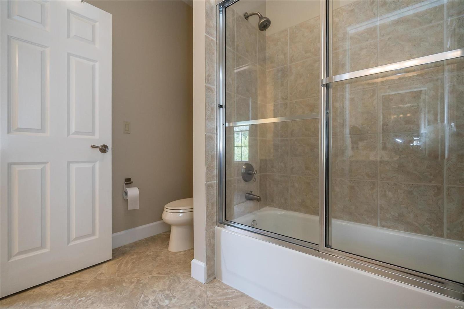 Ladue Meadows - Residential