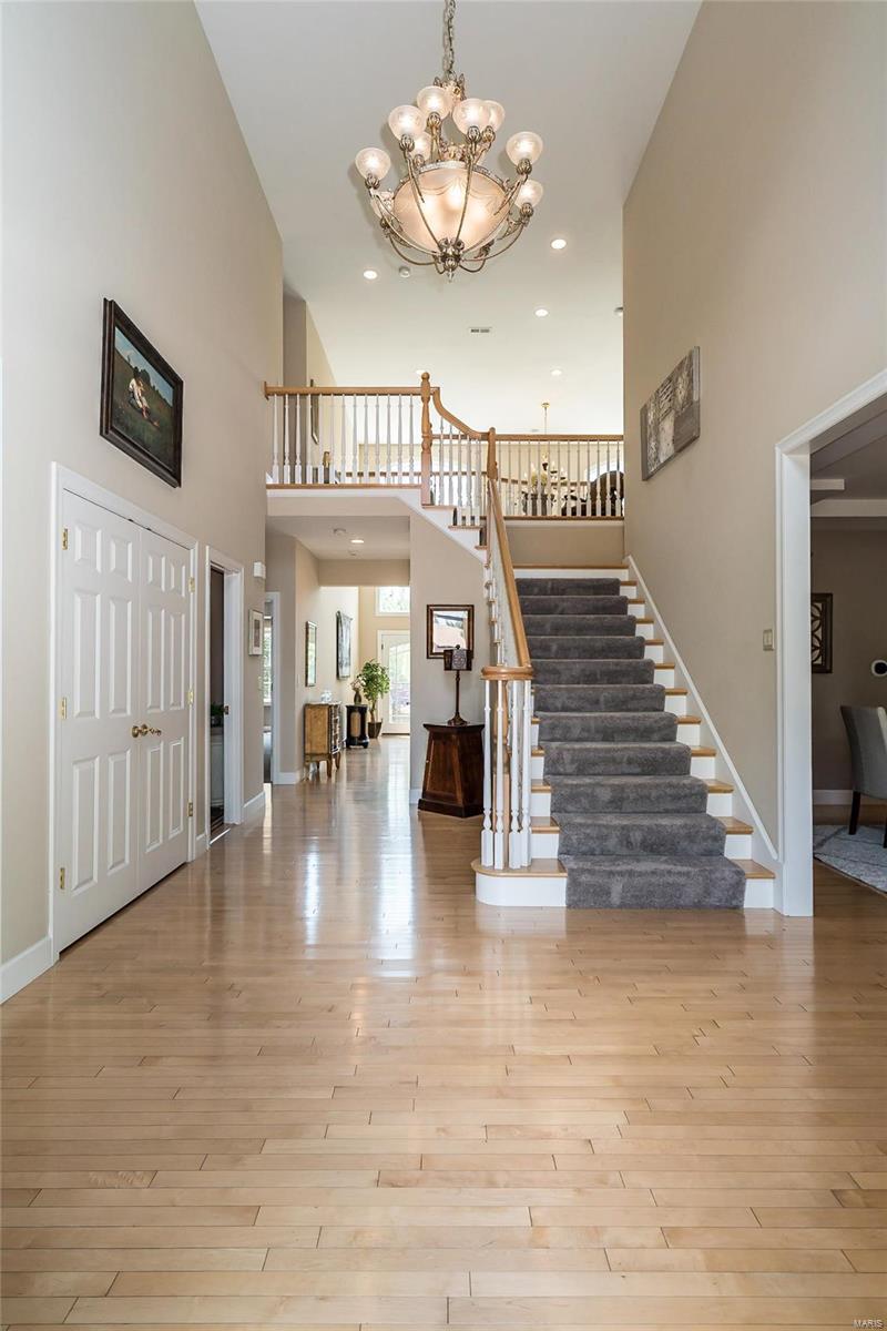 Ladue Meadows - Residential