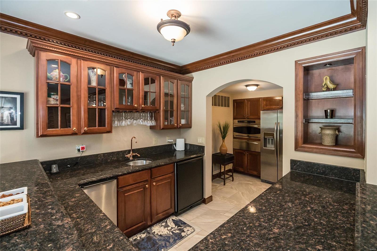 Ladue Meadows - Residential