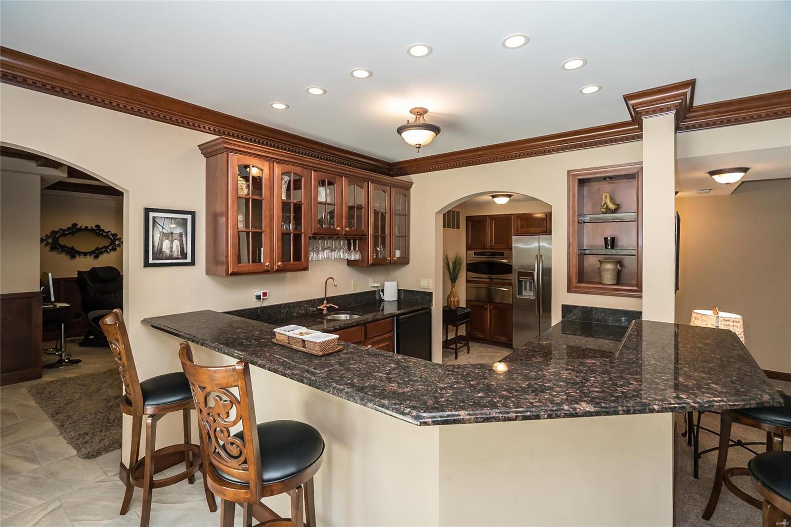 Ladue Meadows - Residential