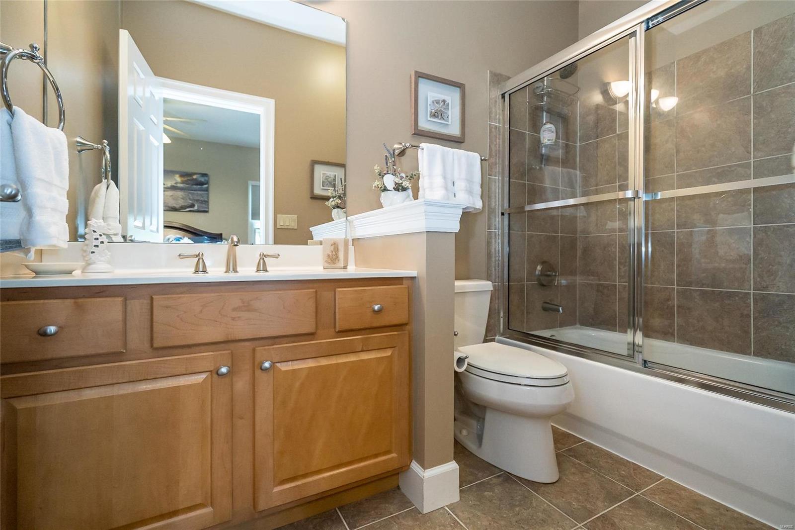 Ladue Meadows - Residential