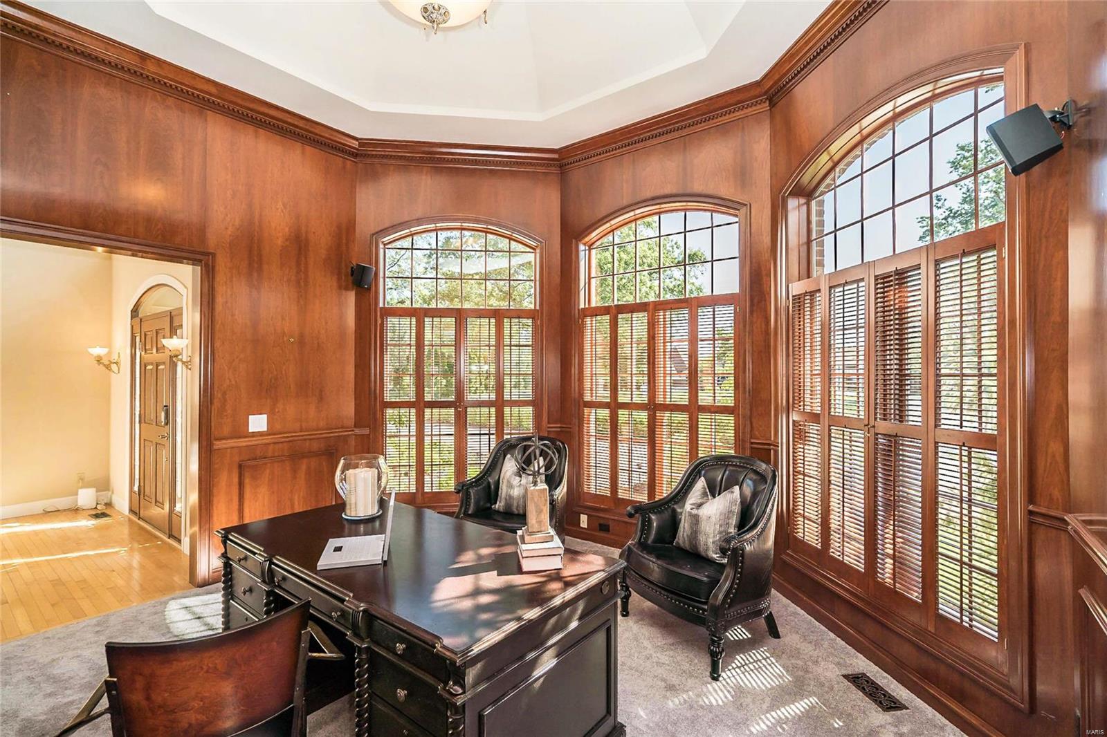 Ladue Meadows - Residential