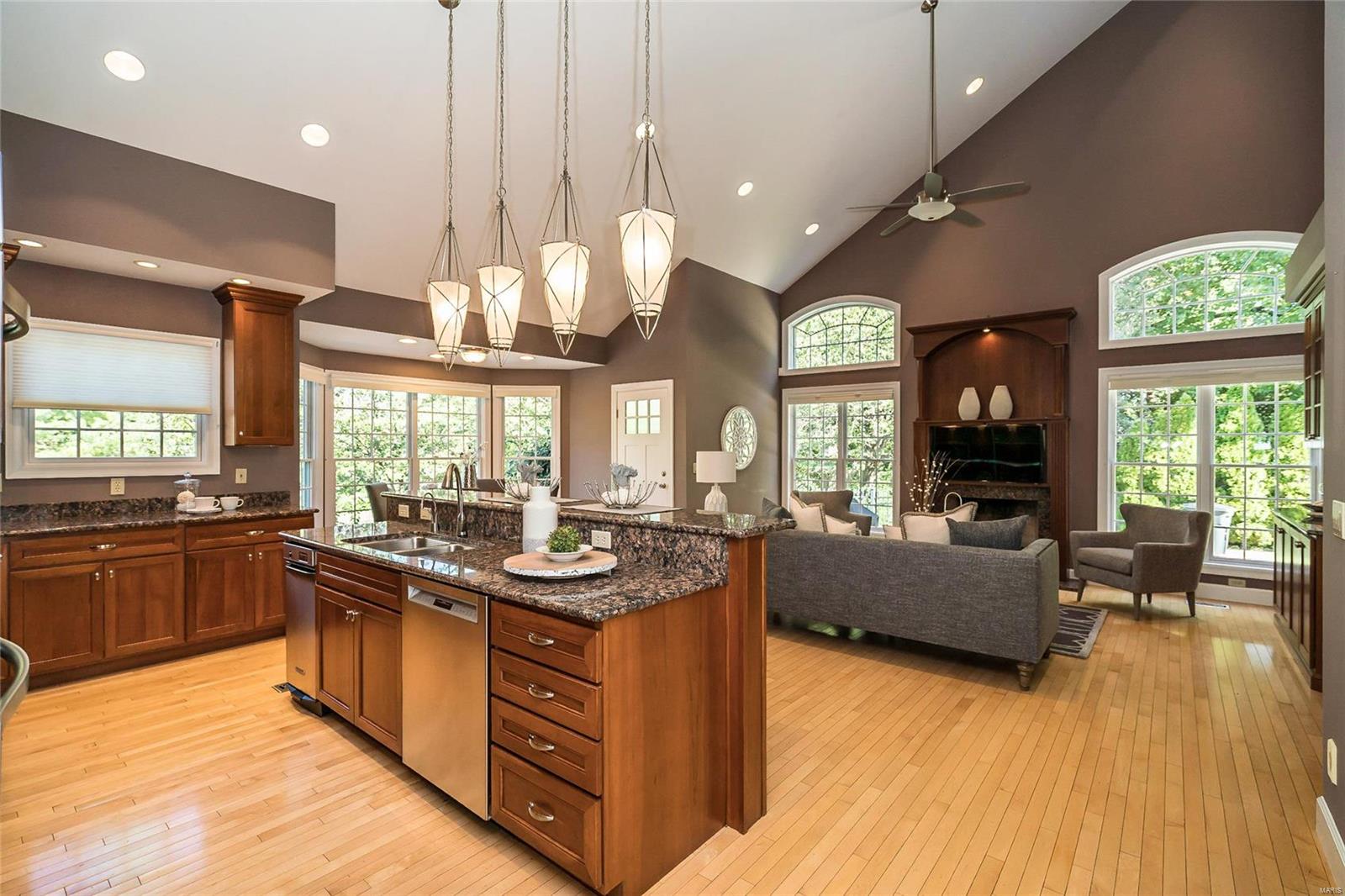 Ladue Meadows - Residential