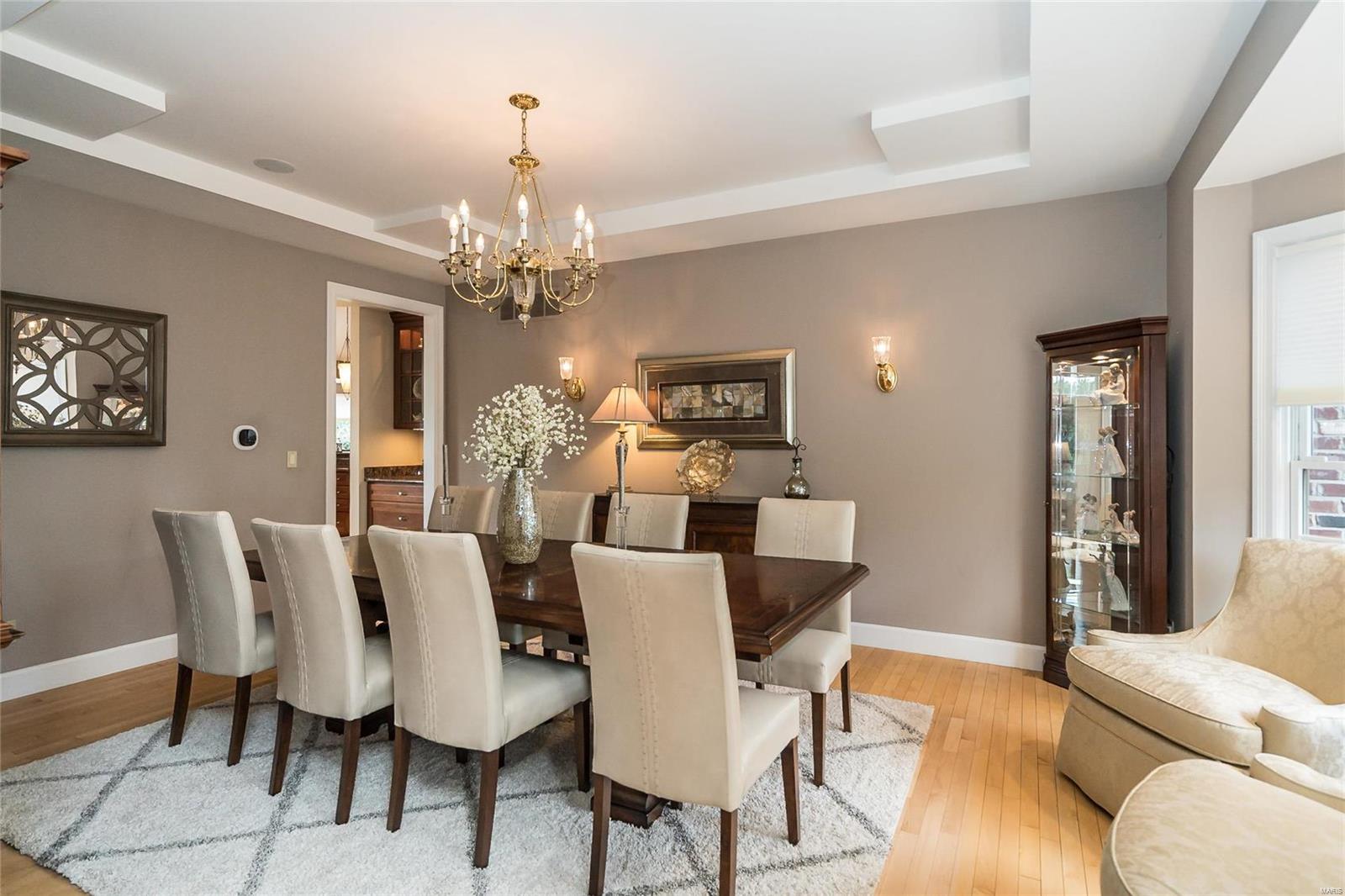 Ladue Meadows - Residential