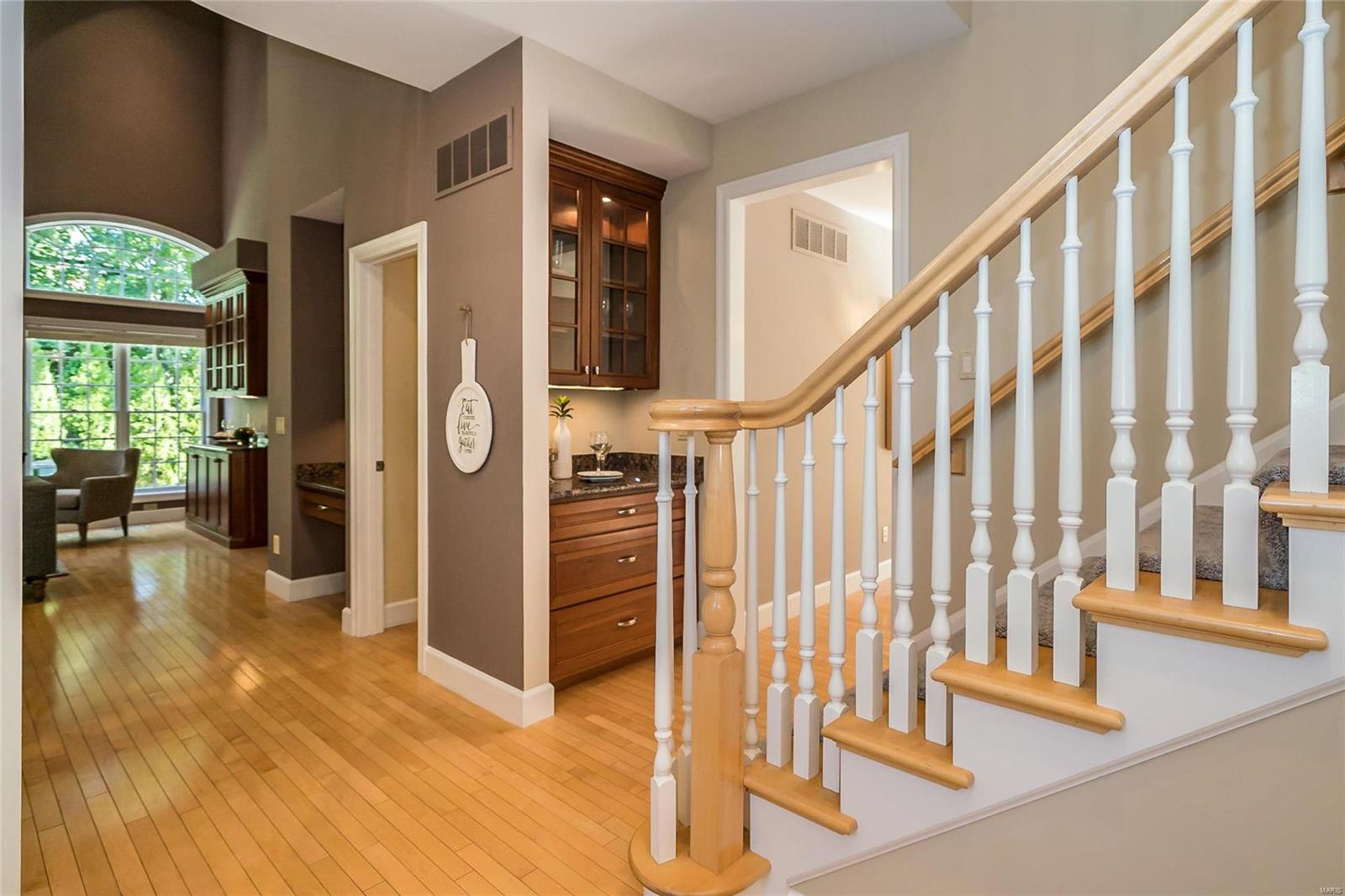 Ladue Meadows - Residential