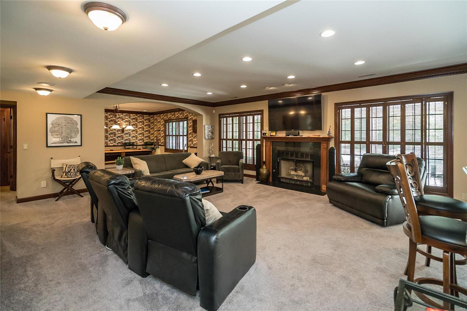 Ladue Meadows - Residential