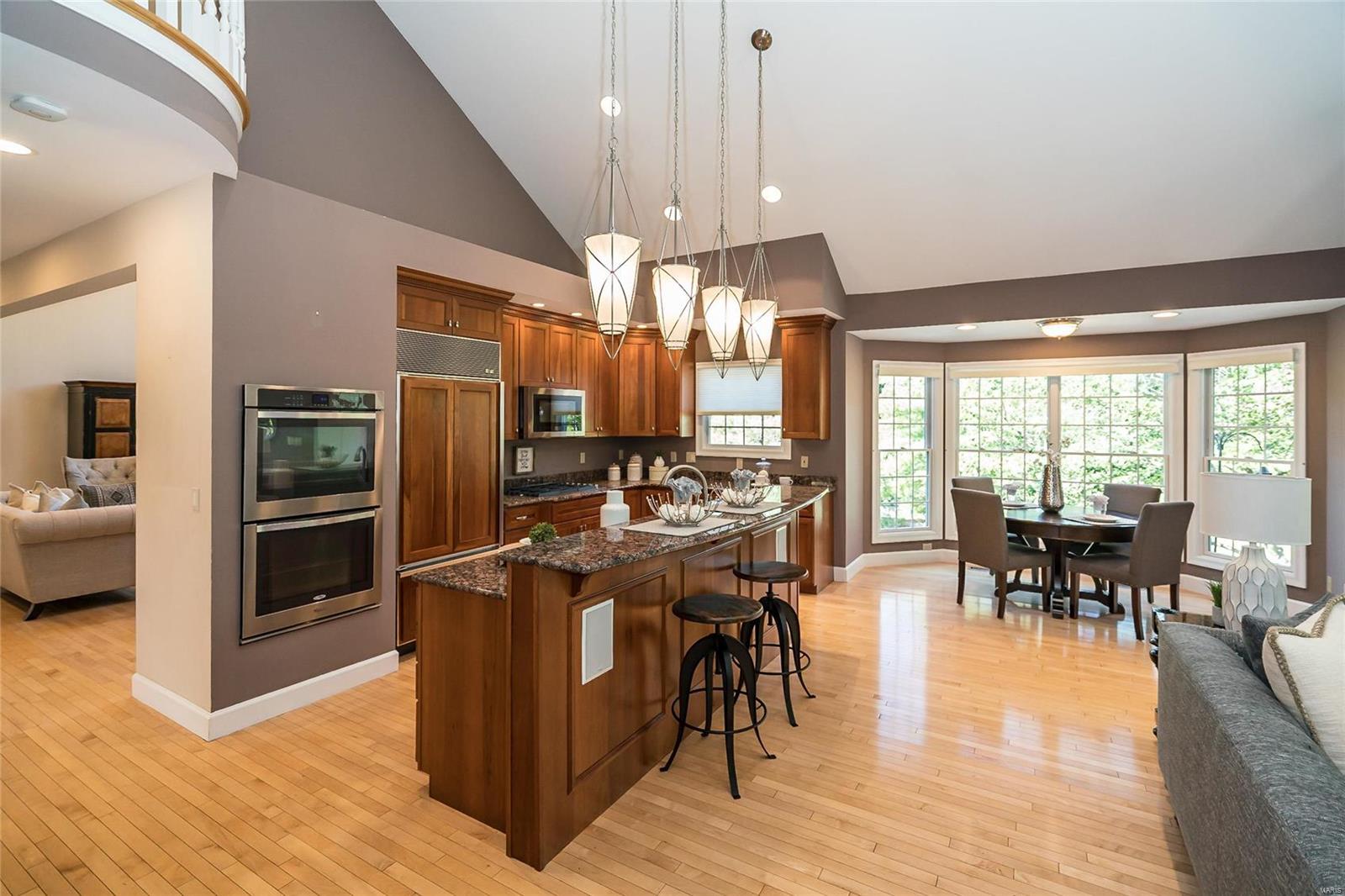 Ladue Meadows - Residential