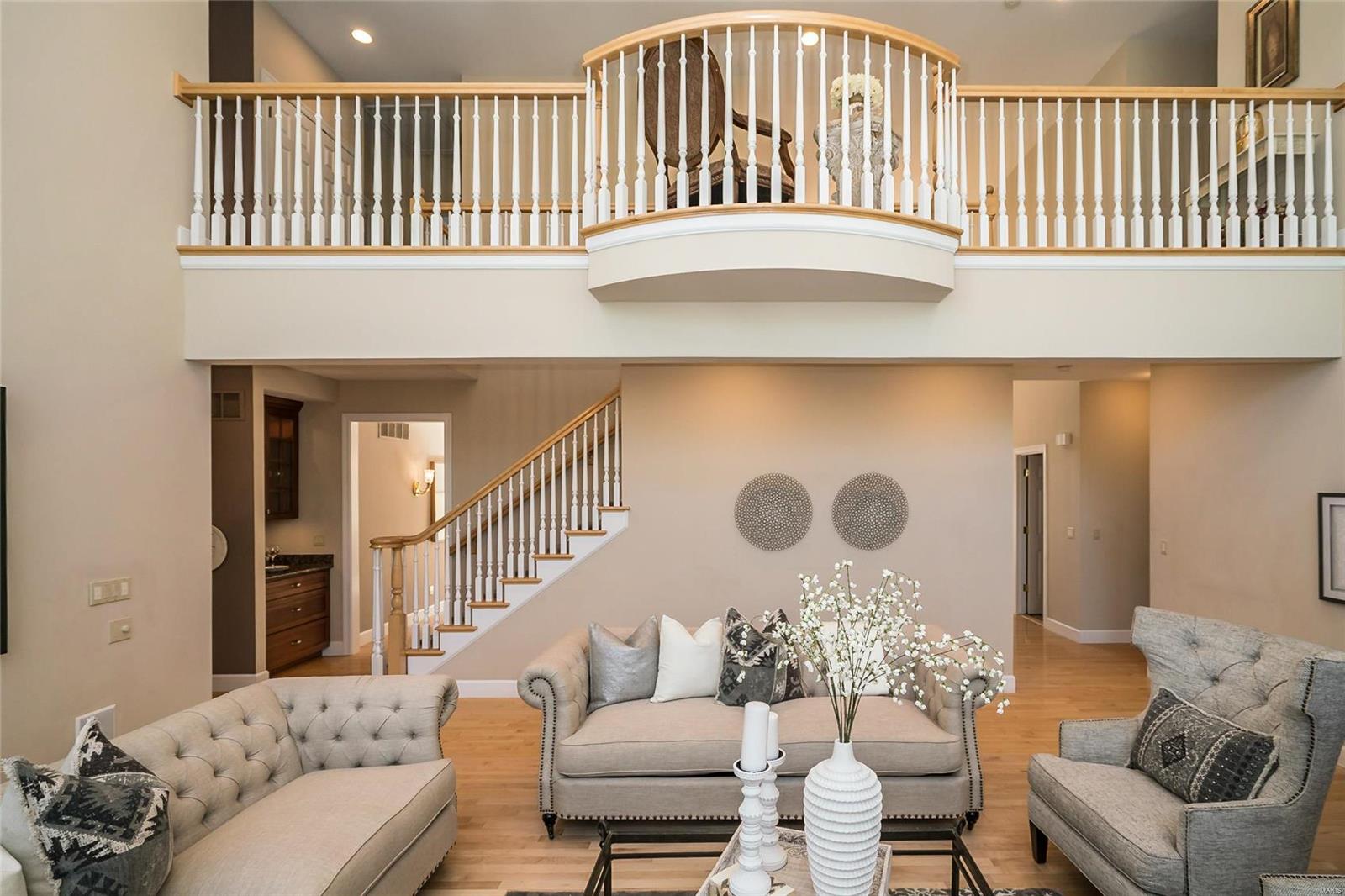 Ladue Meadows - Residential