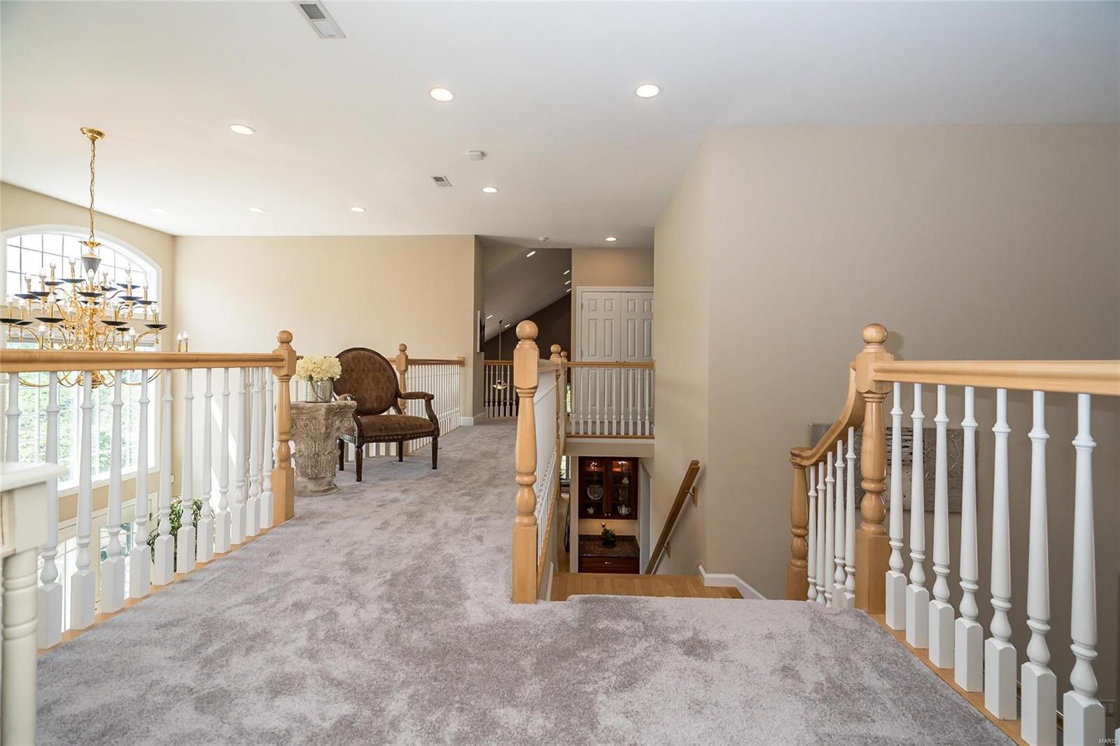 Ladue Meadows - Residential