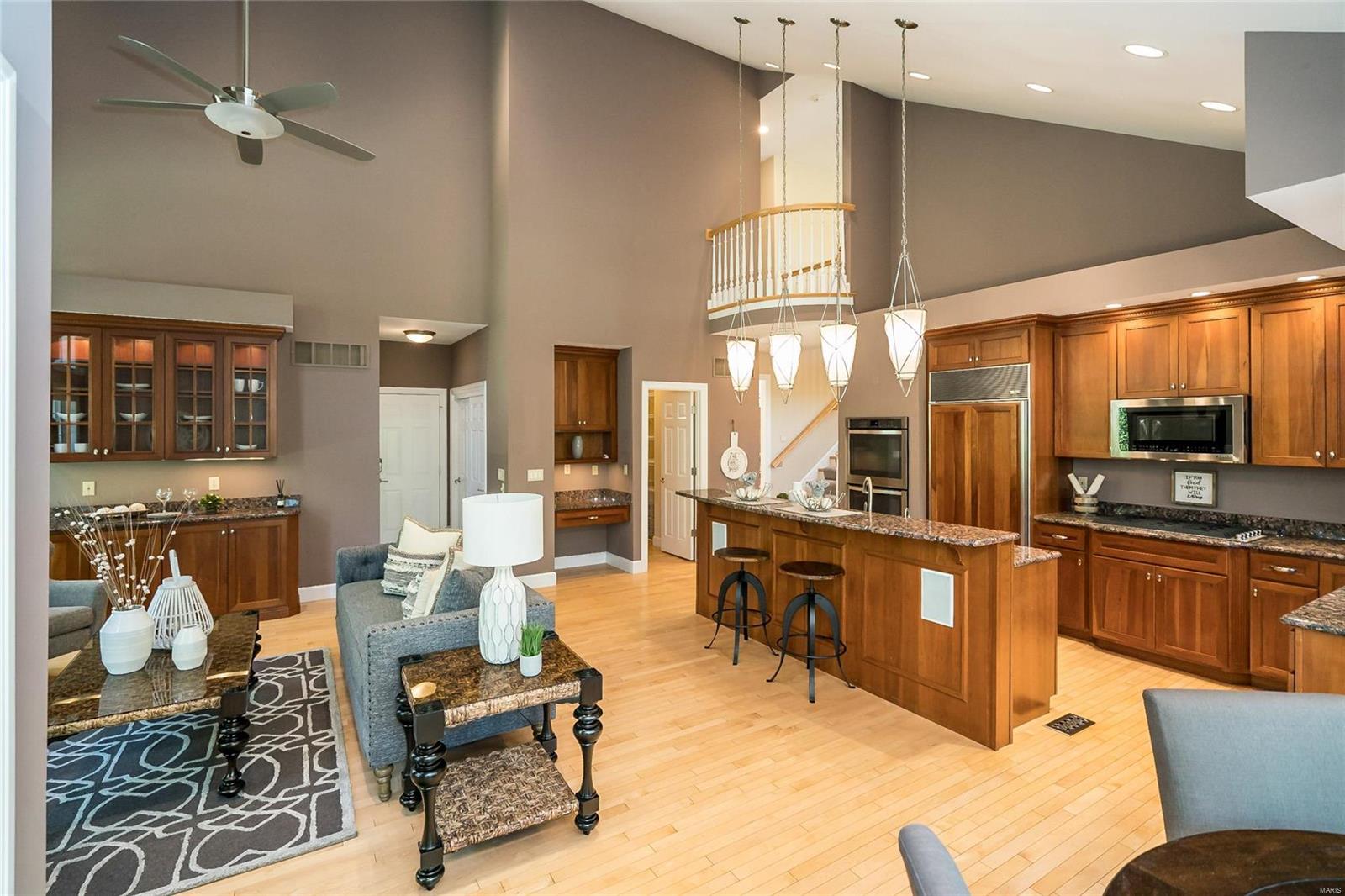 Ladue Meadows - Residential